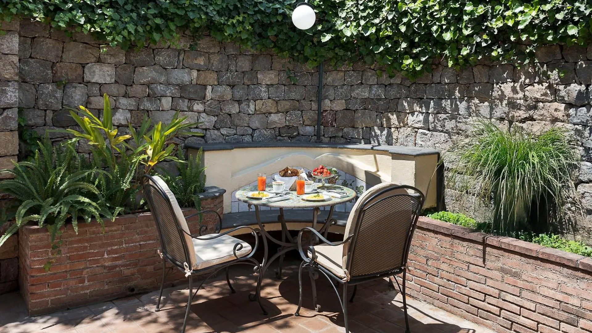Villa Schuler Taormina Center Garden Suite In Self-Catering